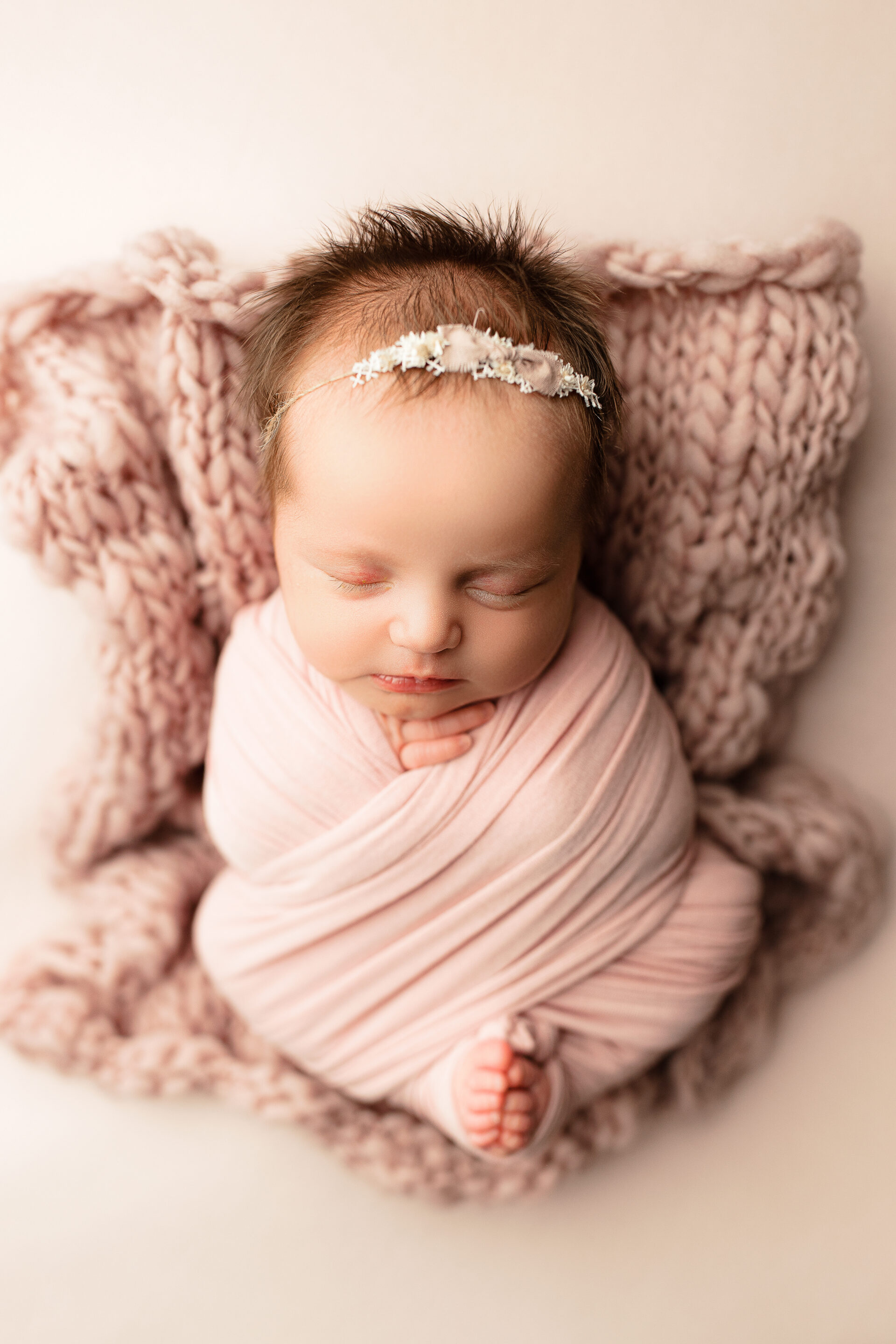 Megan Nicole newborn photograph