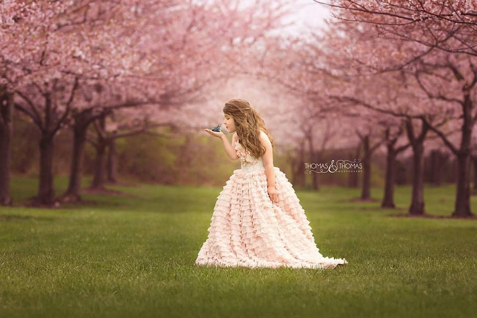 5 Gorgeous Spring Photography Ideas For Spring Pictures