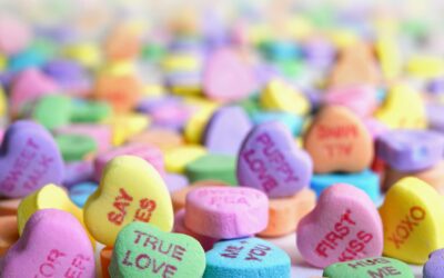 Creating a Valentine’s Day Themed Shoot for Your Senior Rep Team: A Strategy for Business Promotion